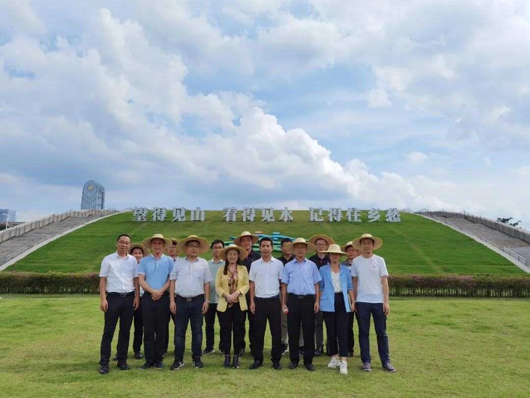 区水务局红艳同志率队前往广州市水务局调研碧道建设、污水处理.jpg