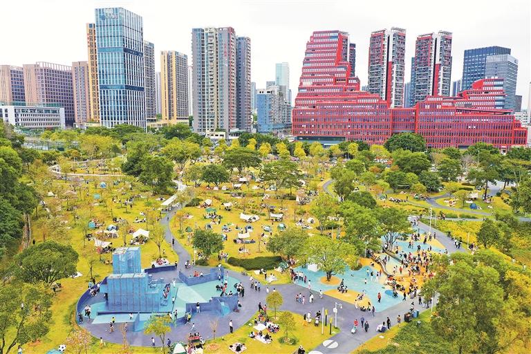 清明假期休闲游，市民尽享好时光